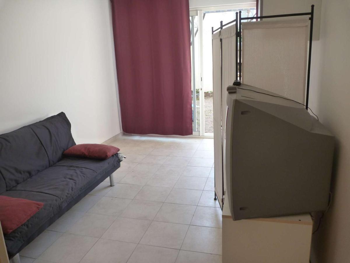 Studio Charmant A 2 Pas De La Plage Avec Terrasse Et Parking - Fr-1-387-124 Марсейан Экстерьер фото